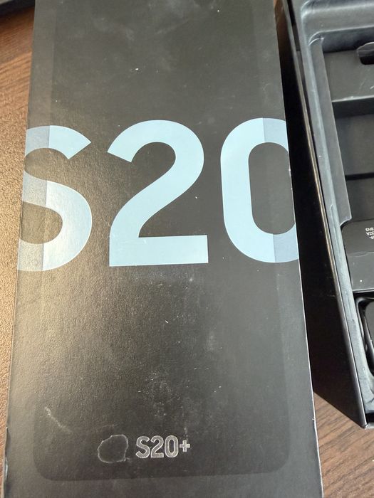 Samsung s20+ употребяван