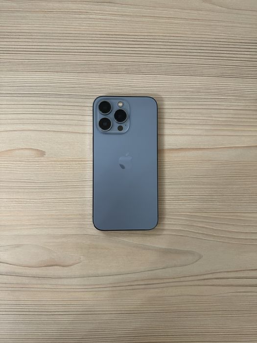 Продам iphone 13 pro