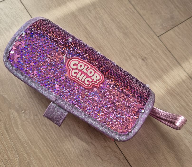 Penar rulabil cu paiete