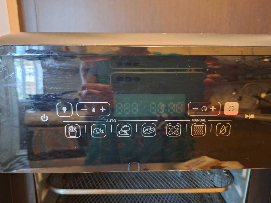 Airfryer BREVILLE în garanție