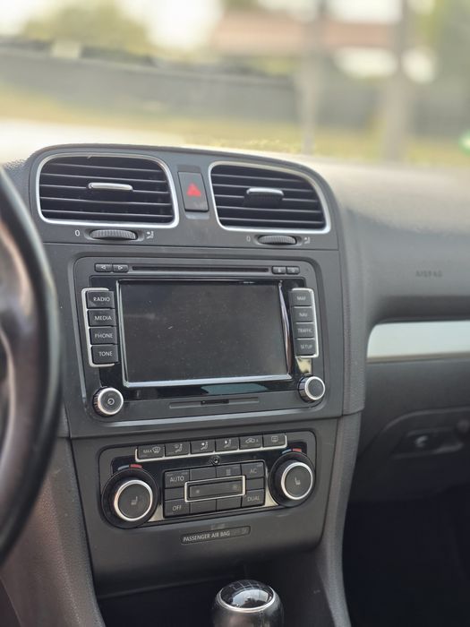 VOLKSWAGEN Golf 2011 — imagine 4