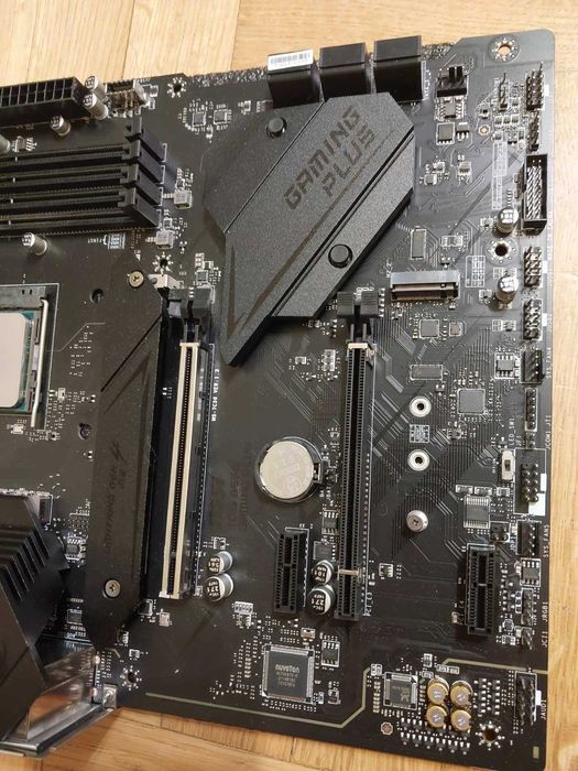 AMD Ryzen 7 5800X + MSI B550 Gaming Plus