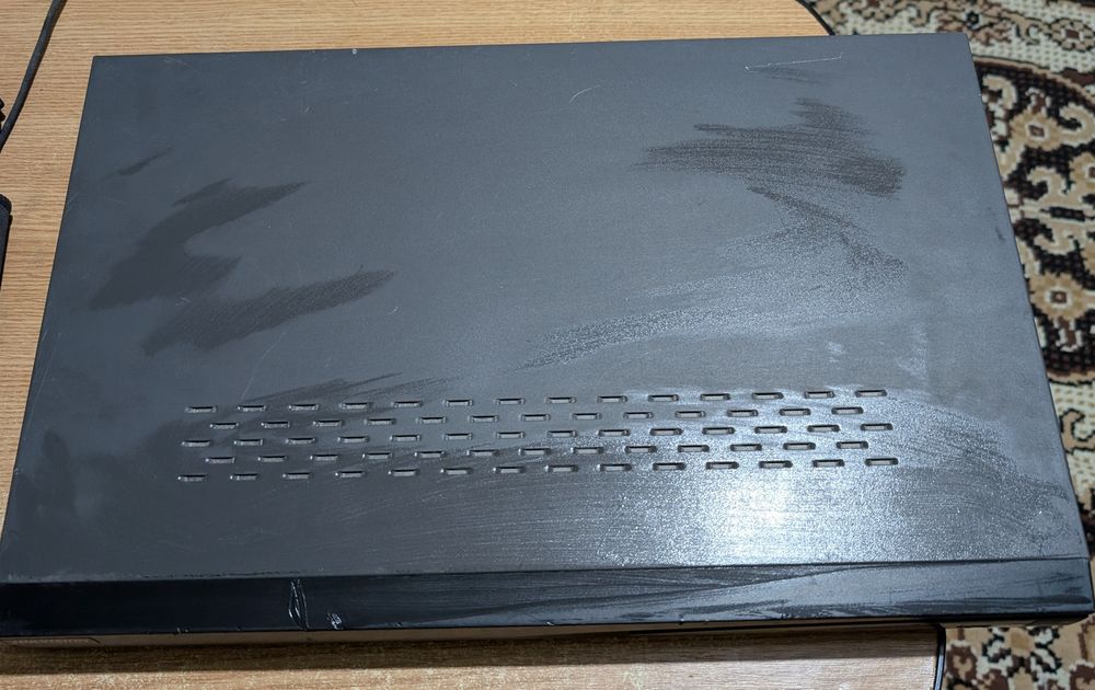 NVR Hikvision DS-7608NI-E2