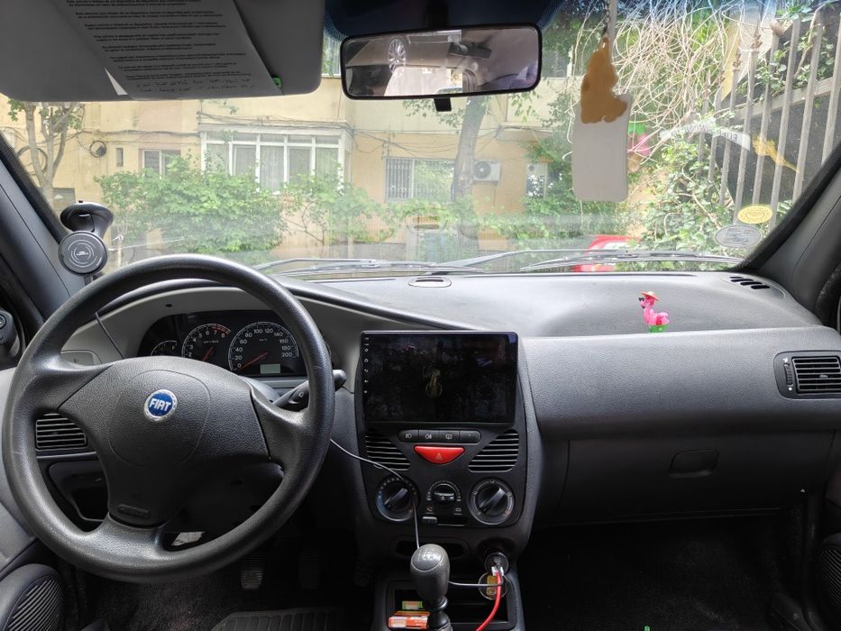Vand Fiat Albea 1.2, Benzina