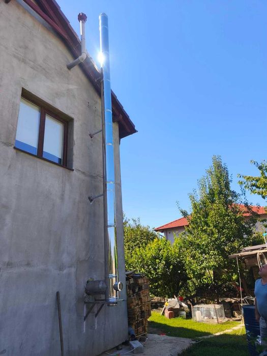 Coș de fum izolat