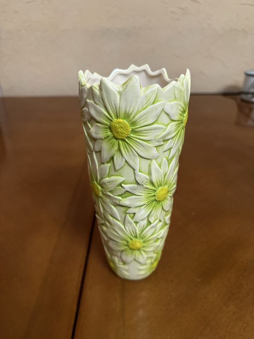 Срочно Продам Вазы для цветов