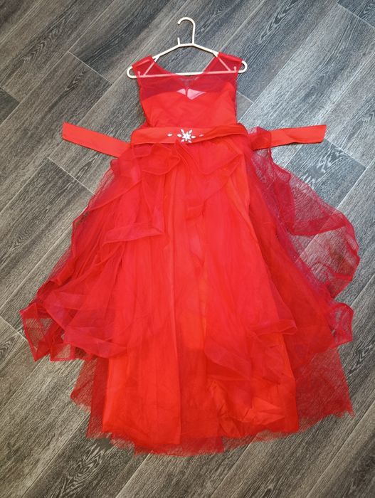 Платья для девочек