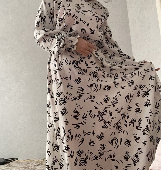 Платьее  летниее