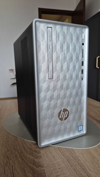 PC HP i5 8400 GTX 1060 și Monitor Asus 75Hz