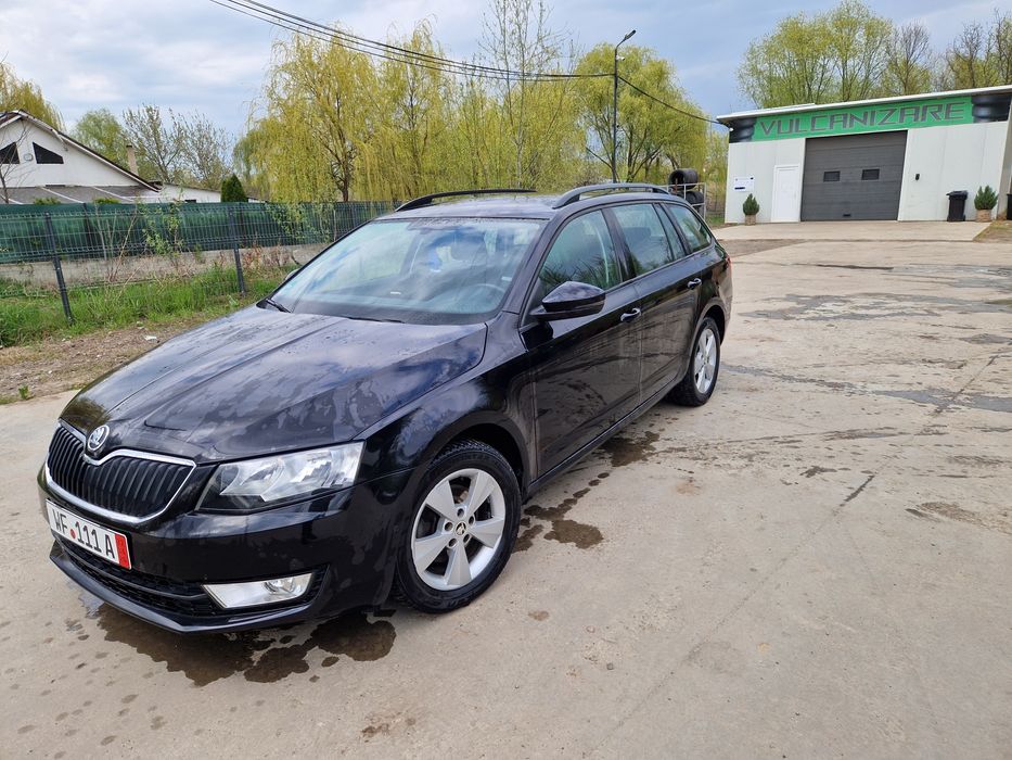 Vând skoda octavia 3