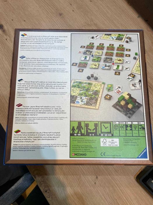 Minecraft Builders and Biomes