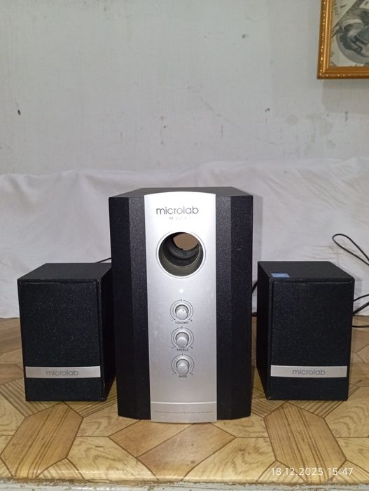 Microlab продаётся М-230.