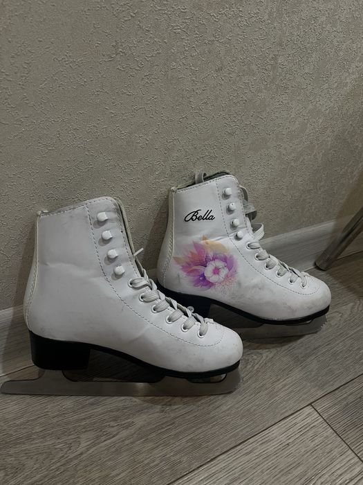 коньки  37-й размер