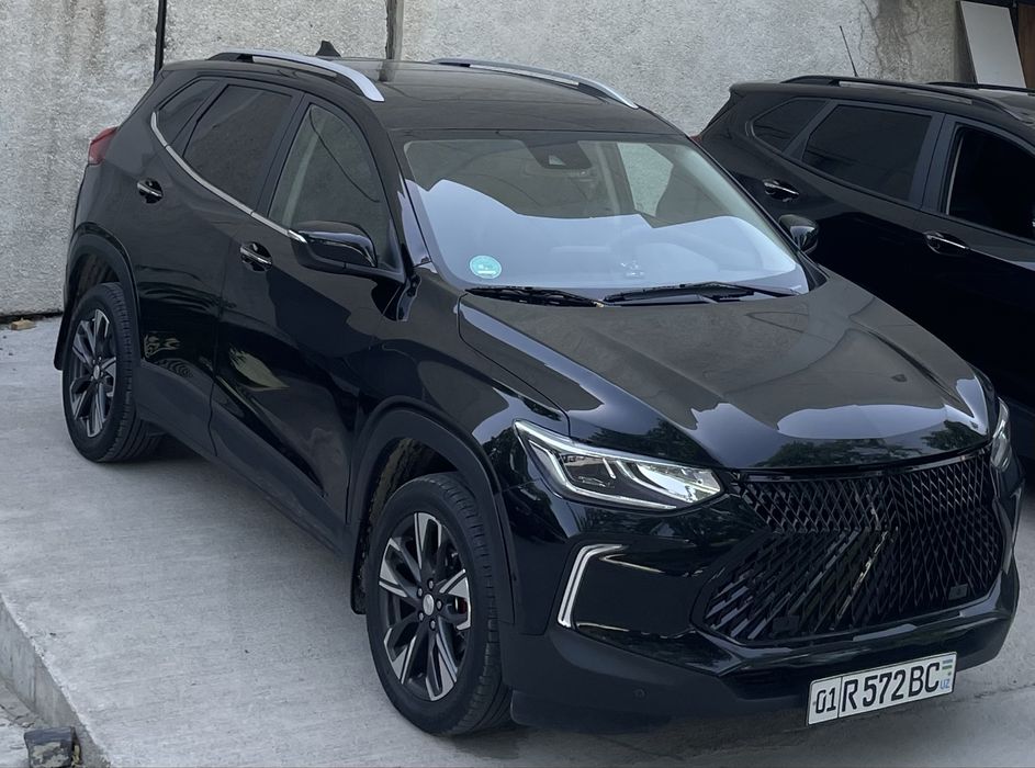 Tracer 2 premier  2023 yil kelishamz prabeg 77700