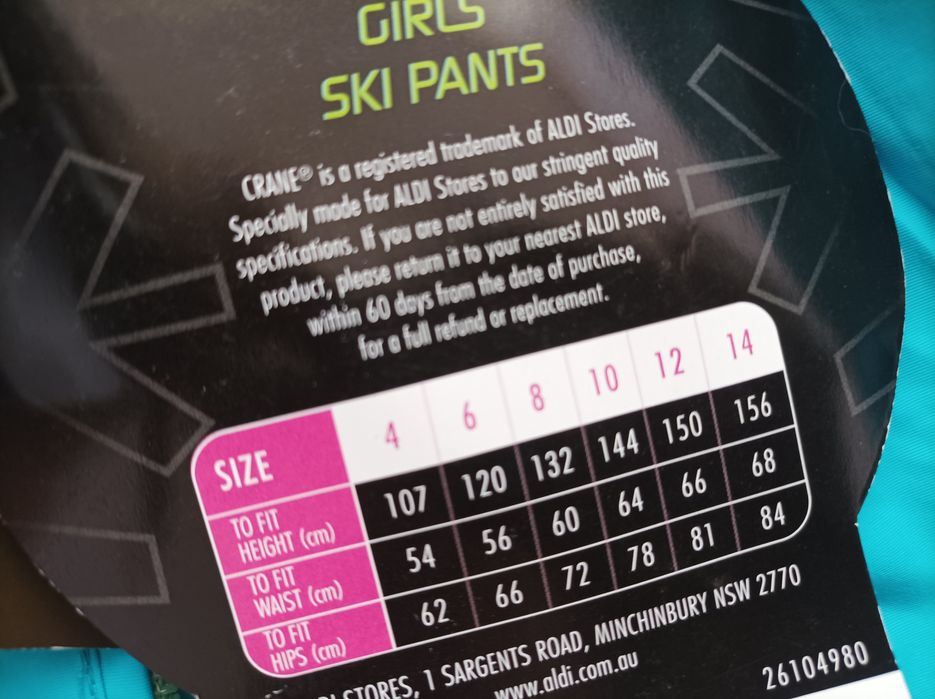 Комплект за 13-14год момиче за зимни спортове