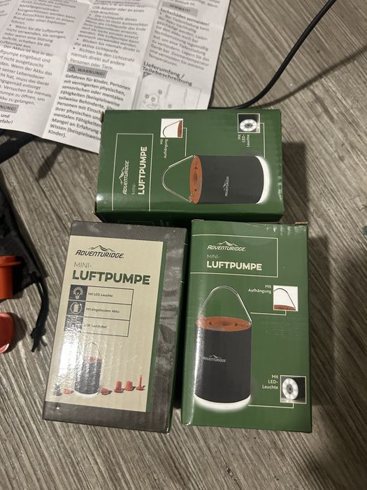 Pompa de unflat saltele , balone etc