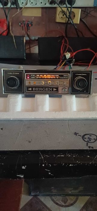 radio casetofon cu bluetooh retrofit