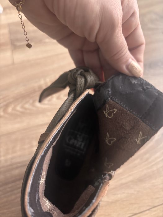 Botine dama piele intoarsa