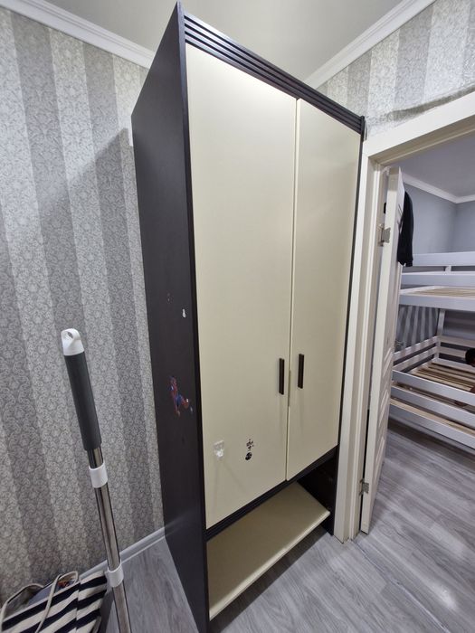 Срочно Продам шкаф