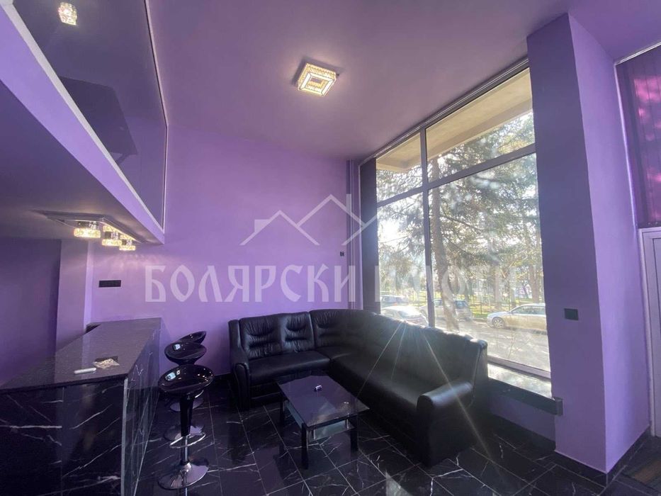 Дава се под наем Офис в Велико Търново, Център - 90 кв.м за 598.23 € - Снимка #4