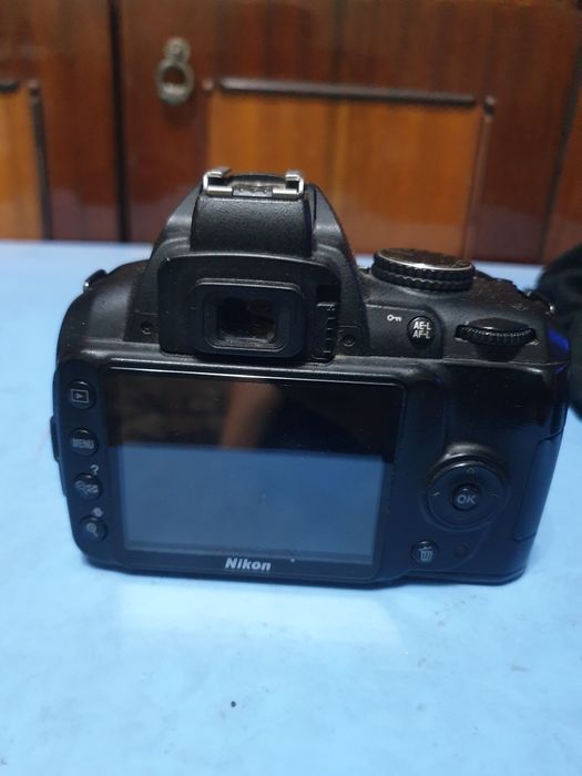 Фотоаппарат NIKON D3000