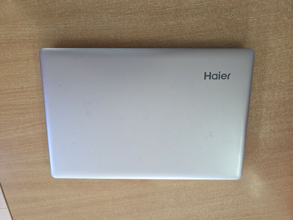 Ноутбук Haier A1410EM