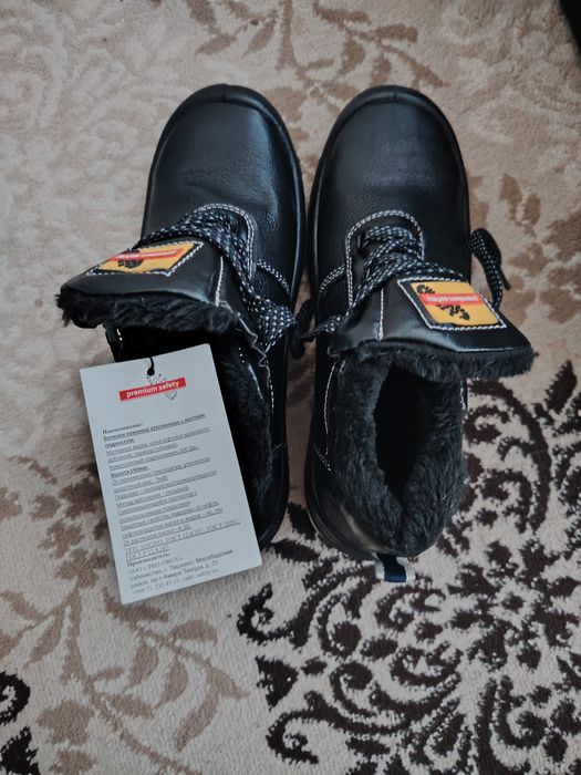 Зимние рабочие ботинки 42 разиера