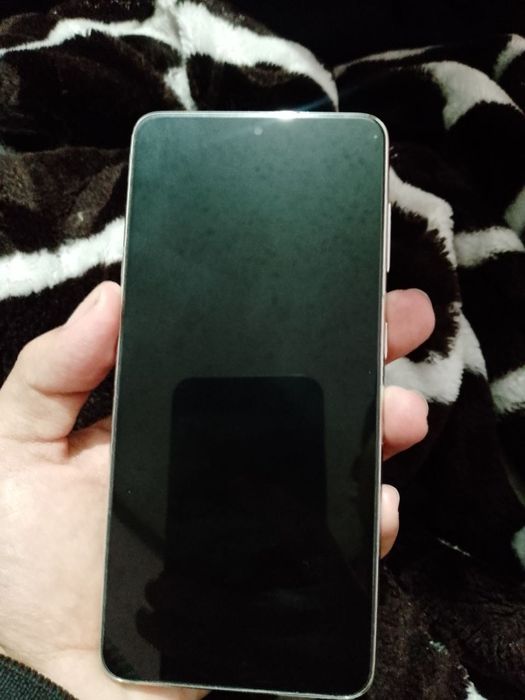 Samsung S21 5G Ideal