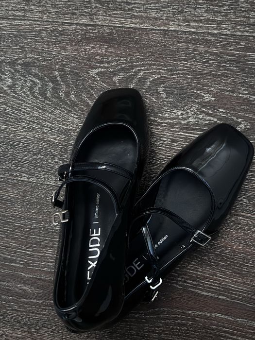 Женские туфли 39-40 размер