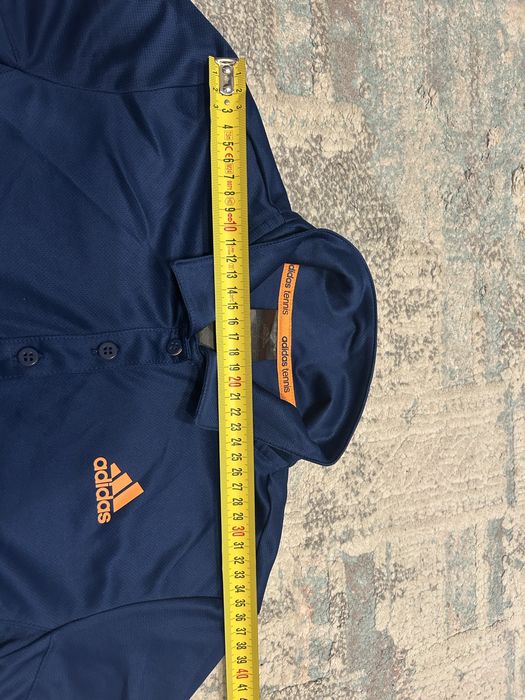 Tricou adidas masuraS marime 34-36 pret 35 lei