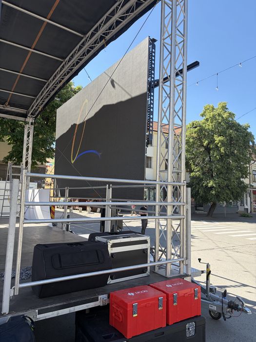 Ecran Remorca 5x3 metri înmatriculata P3,9