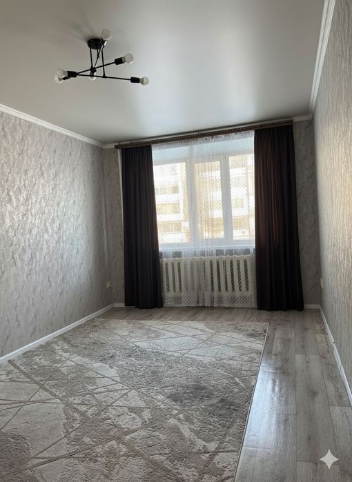 Продам 2ком квартиру в центре