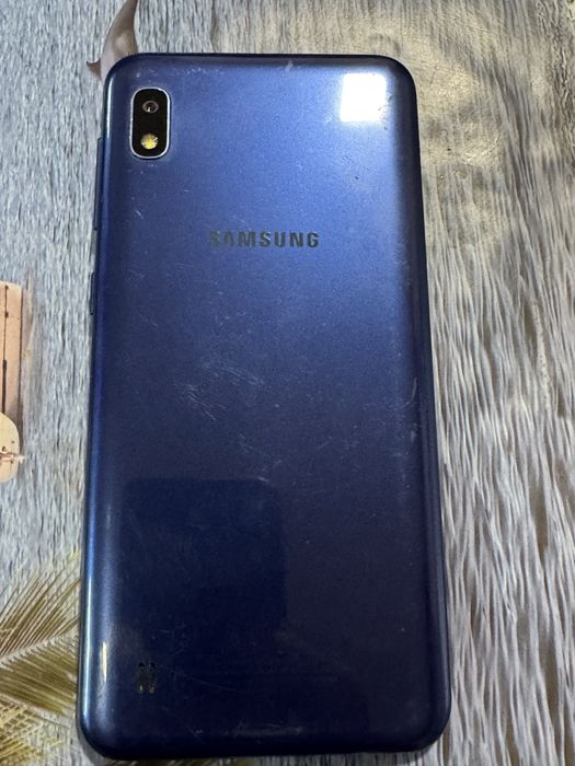 Samsung A10
