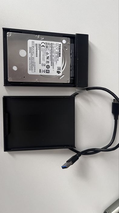 Корпус для HDD/SSD + HDD 1TB