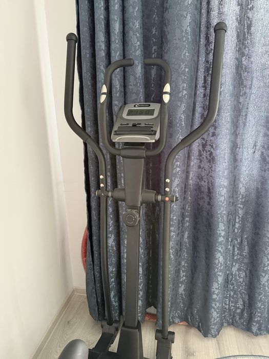 Эллипс тренажер, почти новый