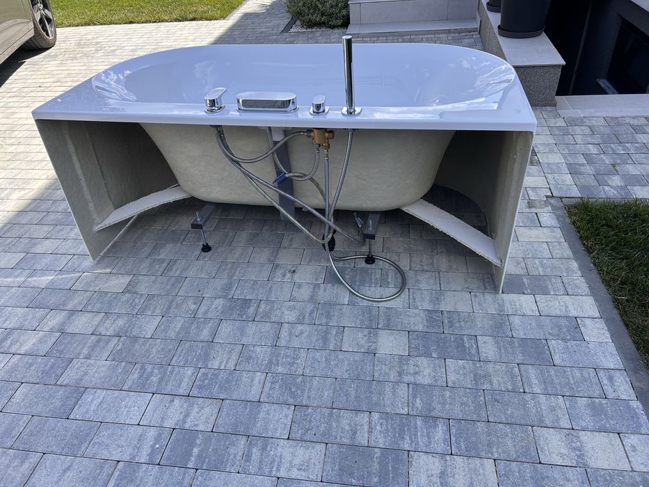 Cada baie +baterie
