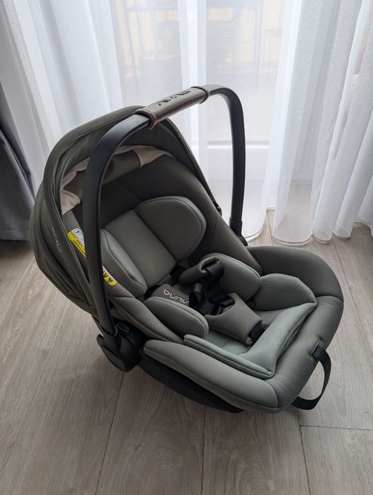 Scoica auto i-Size Arra Next, Pine