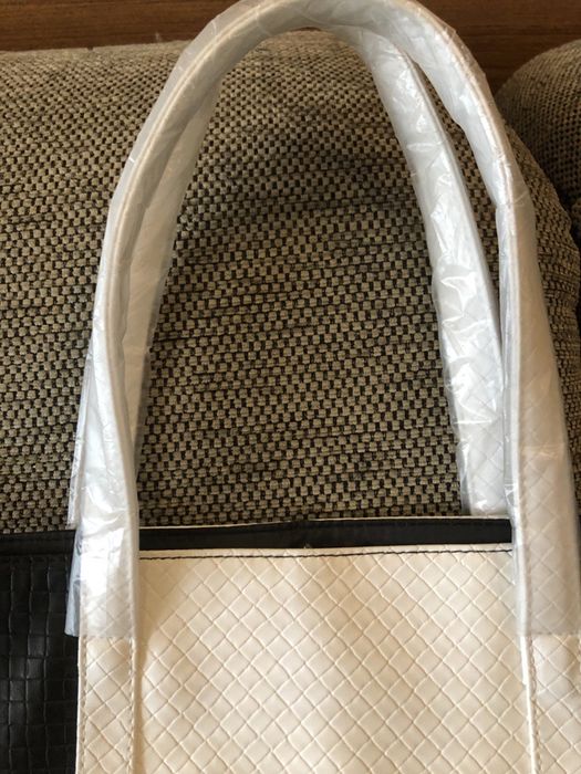 Дамски чанти Нови