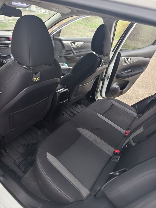 Nissan Qashqai  60.000 km reali; automat