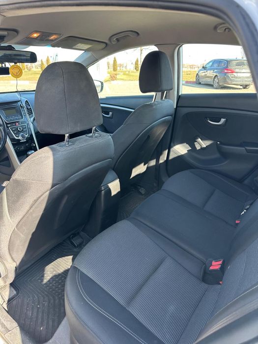 Hyundai i30 1.4 CRDi Diesel – 90 CP – Întreținută, distribuție nouă
