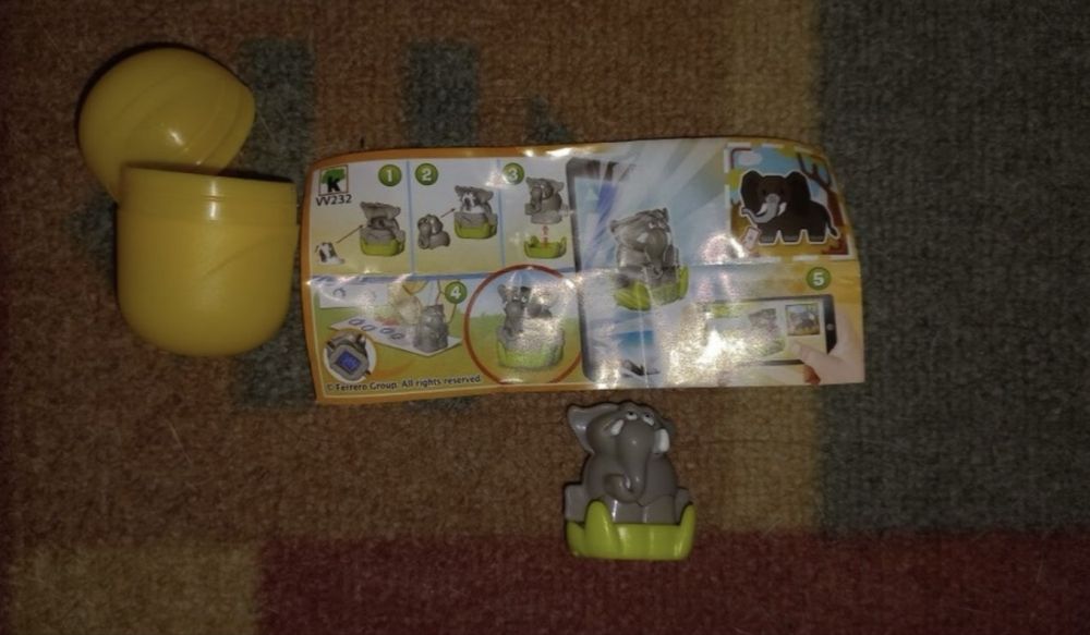 Киндер играчки от различни серии / Kinder Surprise