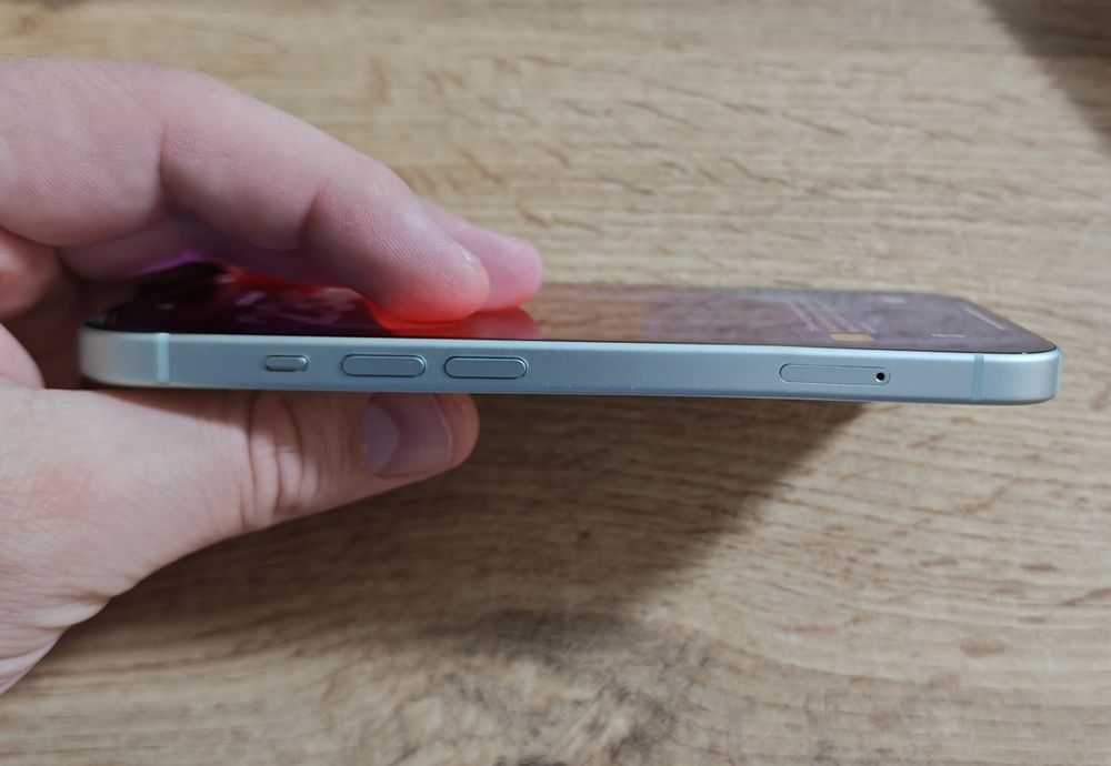 Iphone 15 green 128gb, Айфон 15 зелен 128гб.