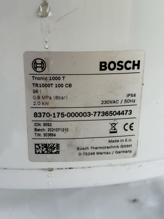 Boiler electric vertical Bosch