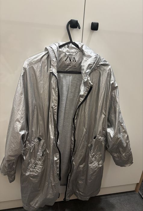 Дамско яке/ветровка Zara