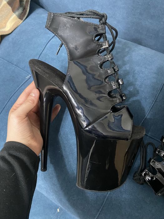 Стрипы Pleaser, размер 37