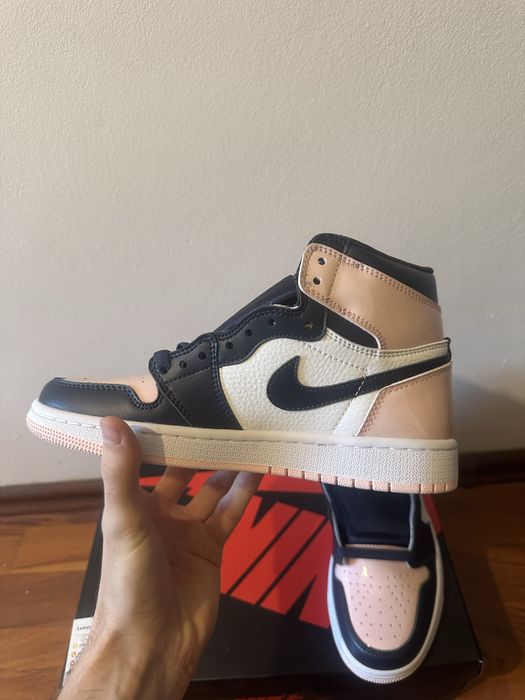 Air Jordan 1 Retro High Atmosphere (Women’s)