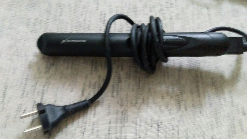 Продавам преси и четка за изправяне