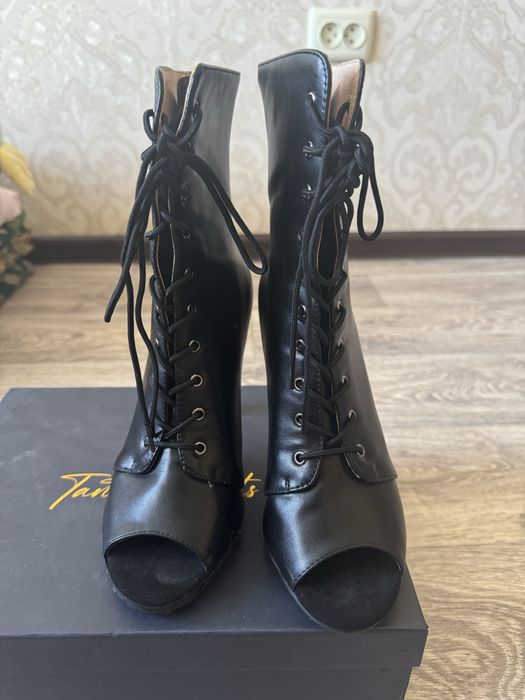 Туфли сатылады биге