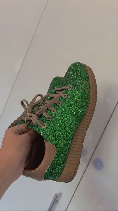 Incaltaminte piele nr 37