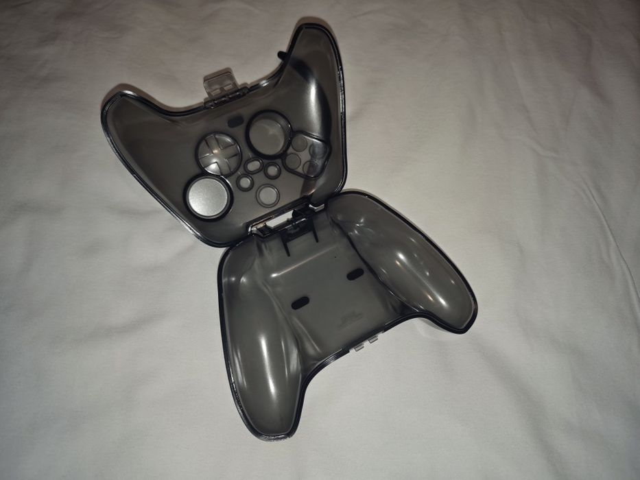 Продам защитный кейс для контроллера от Xbox